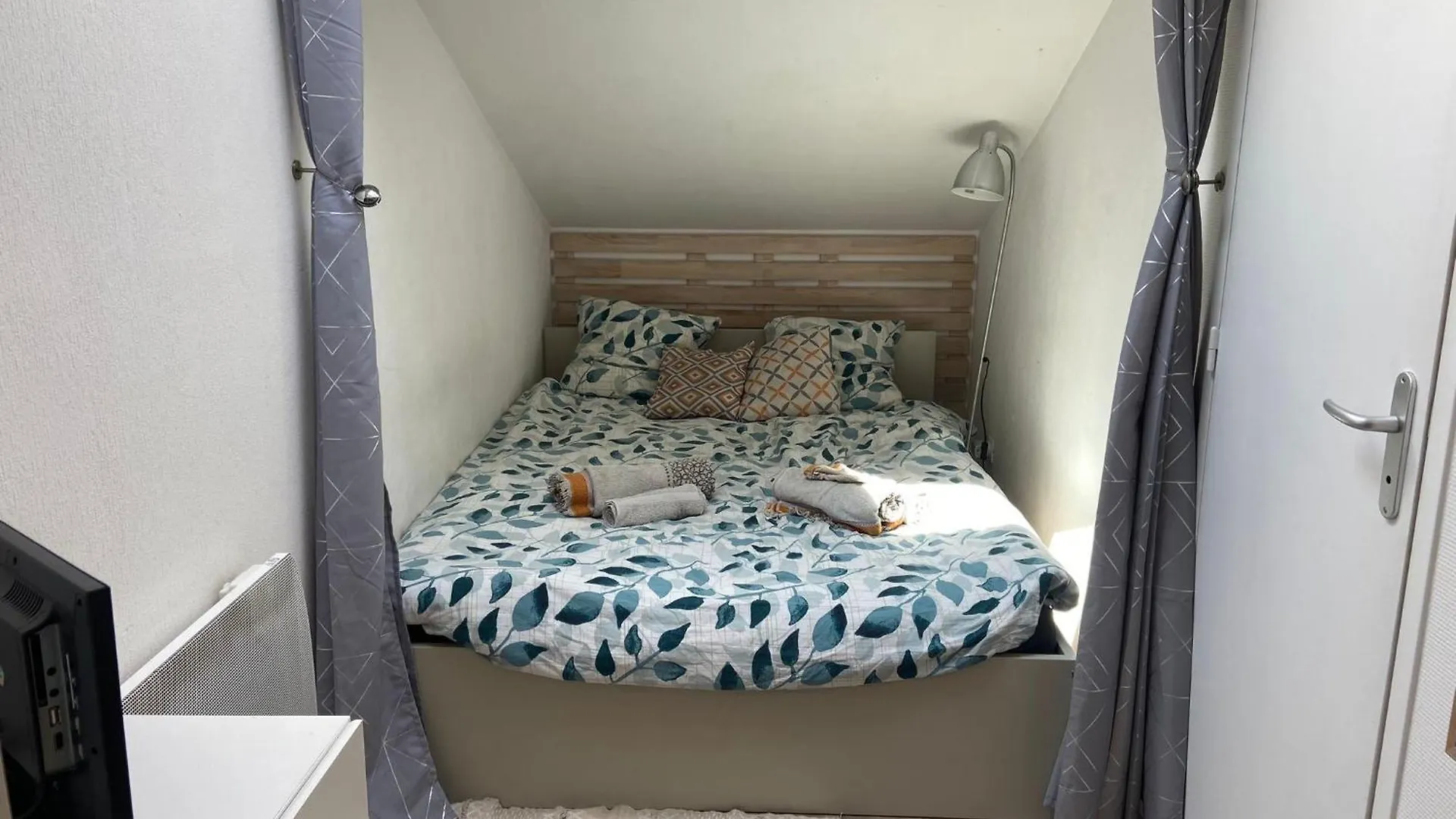 וילאורבן Studio Cosy Proche Centre Ville דירה